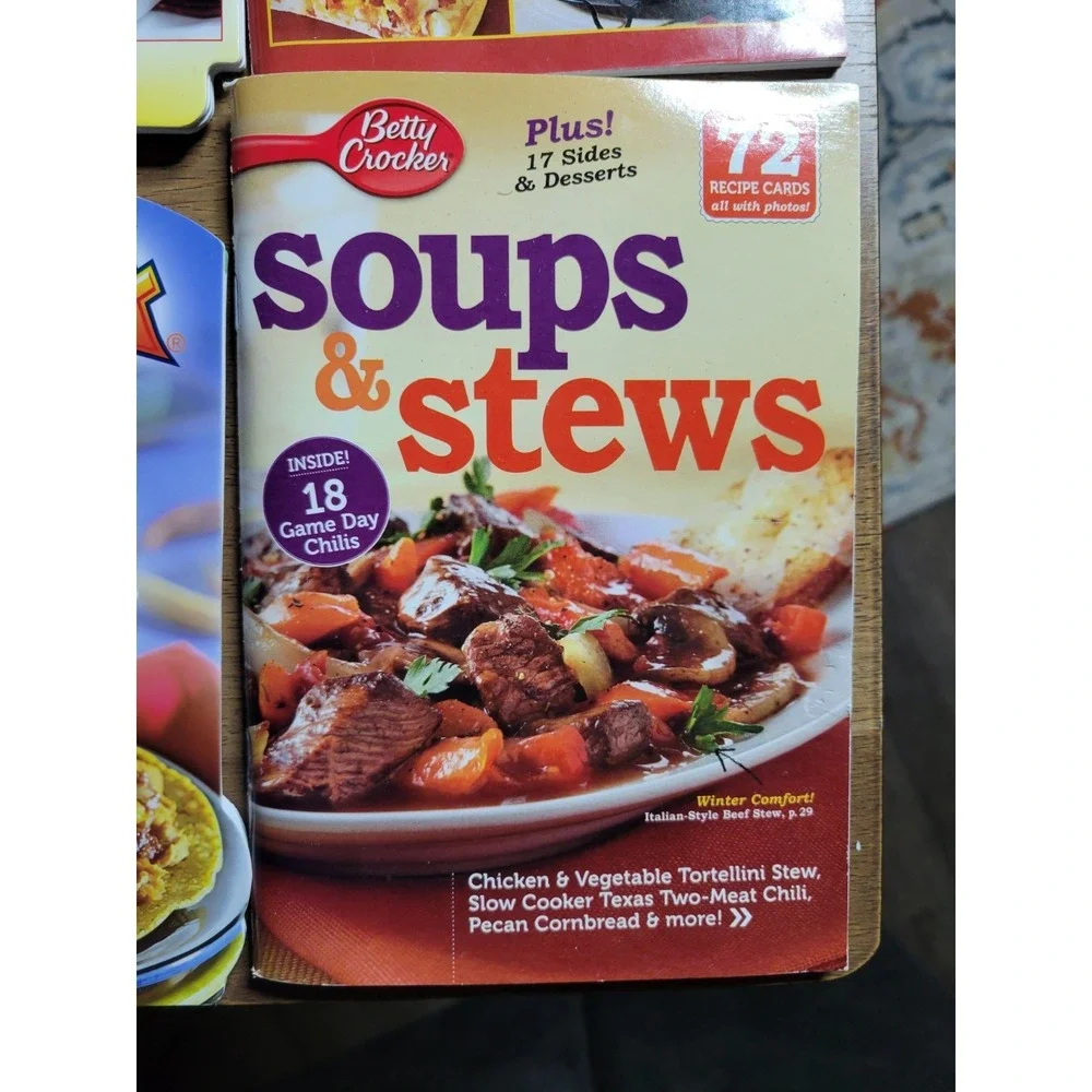 Lot‎ of 6 Food Magazines Recipes Cookbooks Italian Velveeta Mexican Fiesta Soups